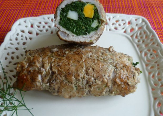 Fotografia przedstawiająca Roladki ze szpinakiem i jajkiem