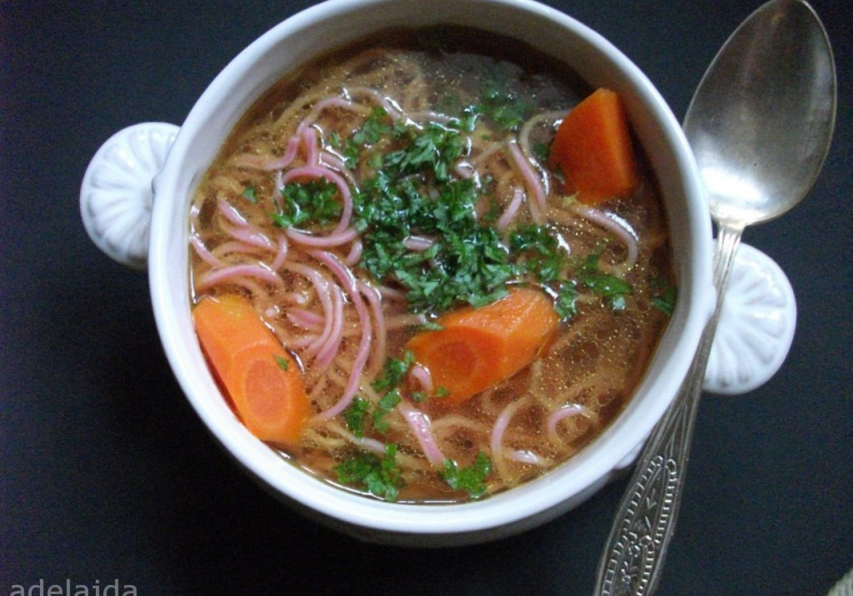 Rosół z mięsa mieszanego foto