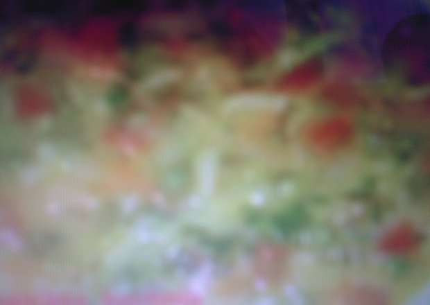 Fotografia przedstawiająca Rosól z szynką i grzybami donggu.