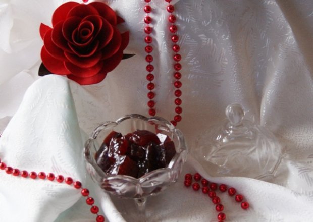Fotografia przedstawiająca Różane cukiereczki na ostro :
