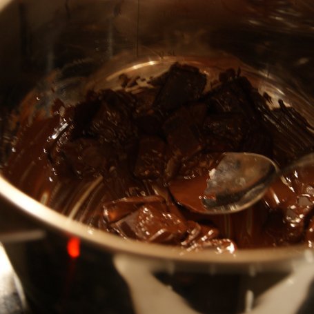 Krok 1 - Rozgrzewająca czekolada słodko-kwaśna foto