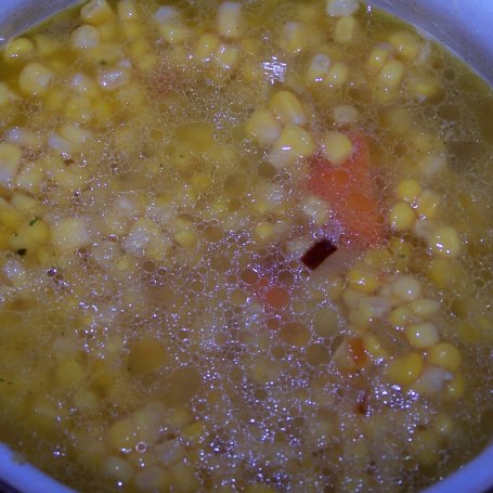 Krok 5 - Rozgrzewająca zupa, czyli krem z kukurydzy z dodatkiem chili :) foto