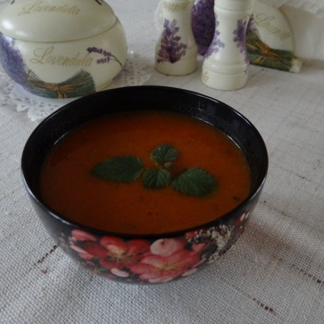 Krok 5 - Rozgrzewająca zupa marchewkowo-pomidorowa z imbirem foto
