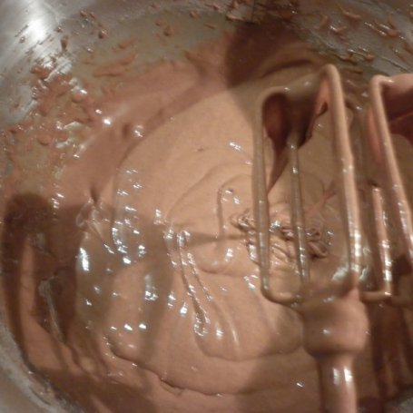 Krok 6 - Rozgrzewające ciasto z gruszkami i gorzką czekoladą foto