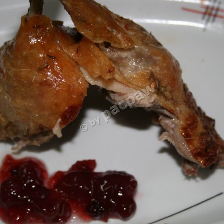 Krok 11 - Rozmarynowa kaczka z jabłkowo-pomarańczowym farszem foto