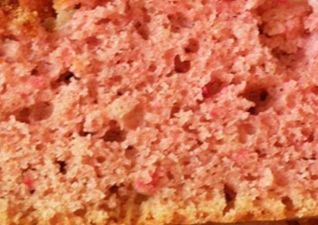 Fotografia przedstawiająca Różowe ciasto