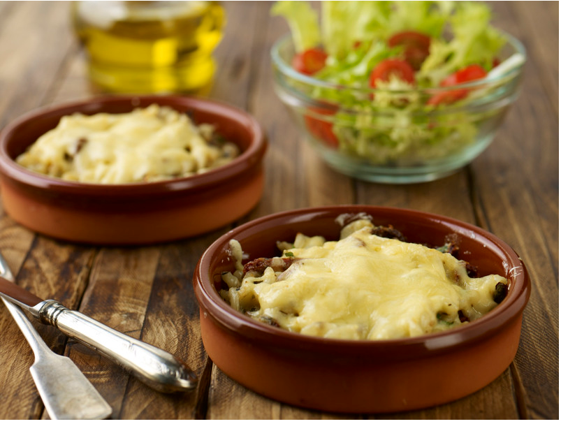 Rozsmakuj się w makaronie! Poznaj trzy sprawdzone przepisy na dania inspirowane kuchnią włoską!