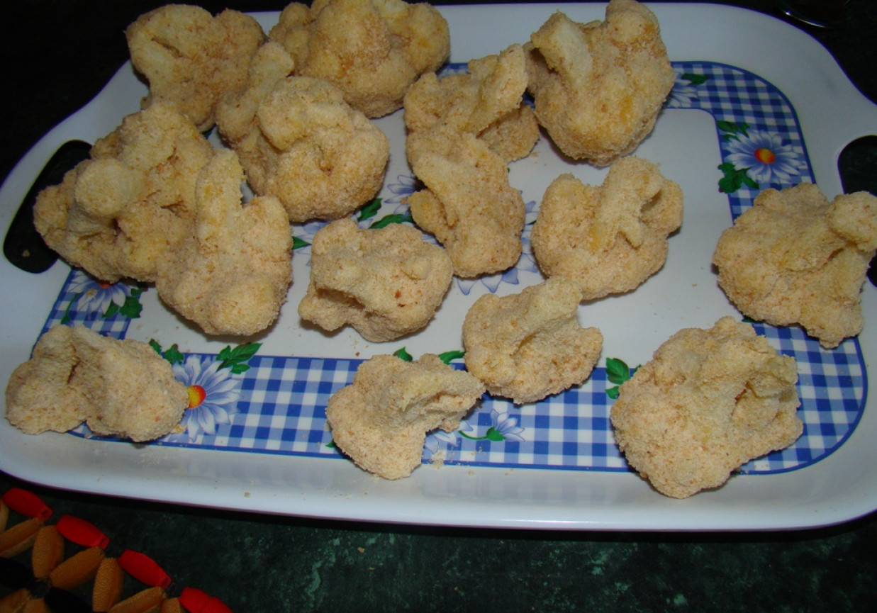 Różyczki kalafiora w panierce foto
