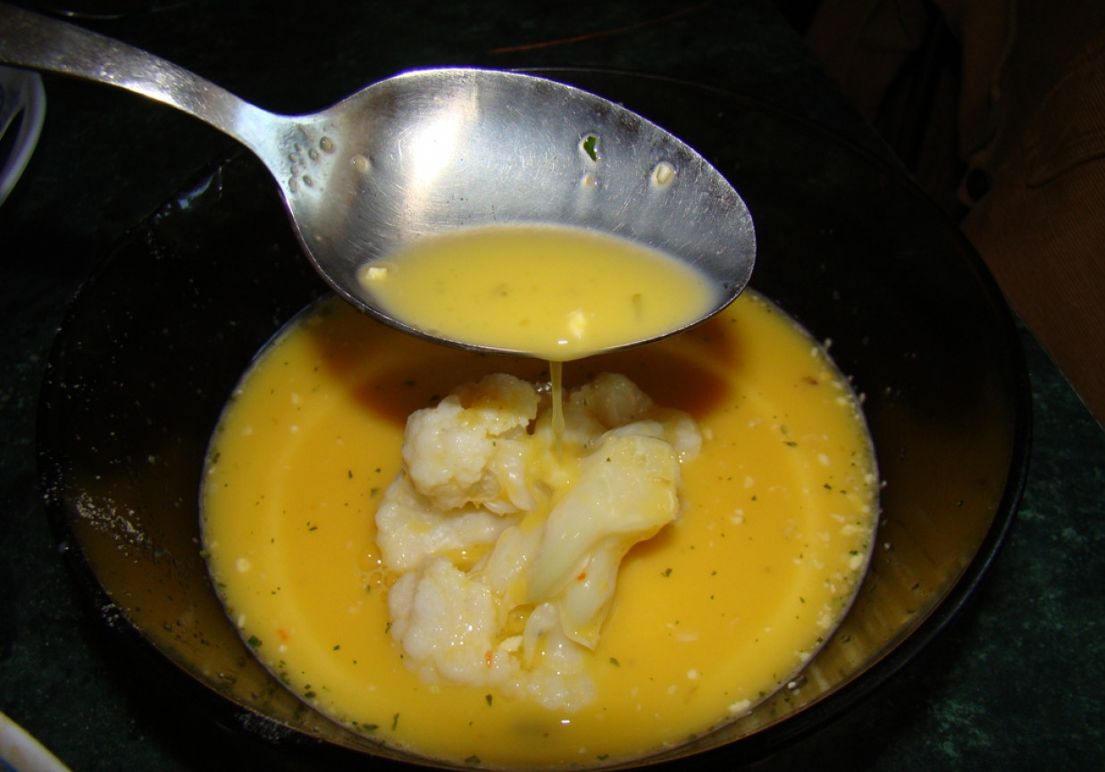 Różyczki kalafiora w panierce foto