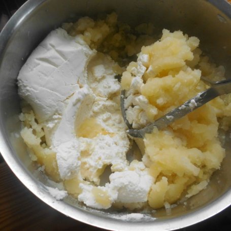 Krok 2 - Ruskie pierogi po raz kolejny w innej wersji. foto