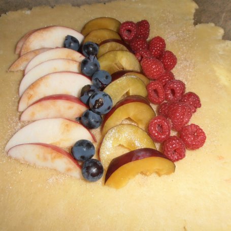 Krok 3 - Rustykalna tarta z owocami jesieni foto