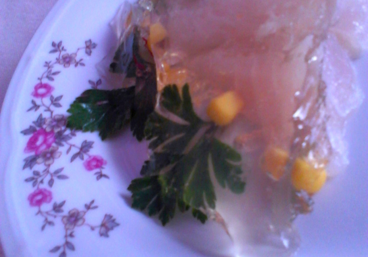 Ryba gotowana w galarecie. foto