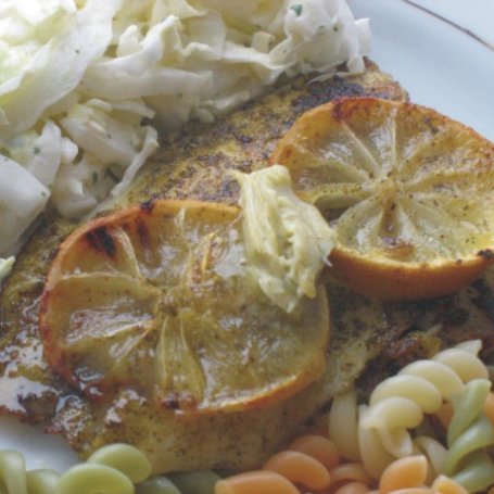 Krok 5 - Ryba pieczona na cytrynie foto