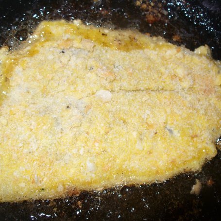 Krok 4 - Ryba pod pierzynką z młodej marchewki foto