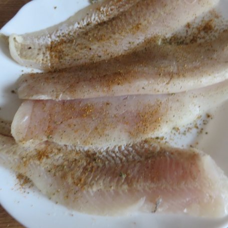 Krok 1 - ryba w panierce z curry foto