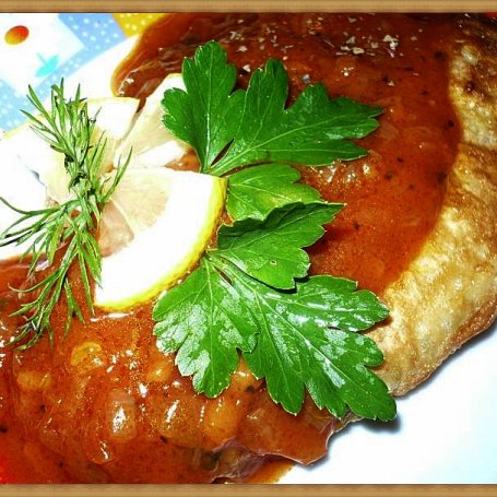 Krok 3 - Ryba w sosie pomidorowym z cytryną foto