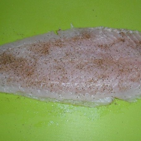 Krok 1 - Ryba z cukinią z parowaru foto