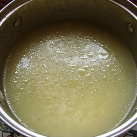 Krok 1 - Rybna zupa kremowa z kaszą jaglaną foto