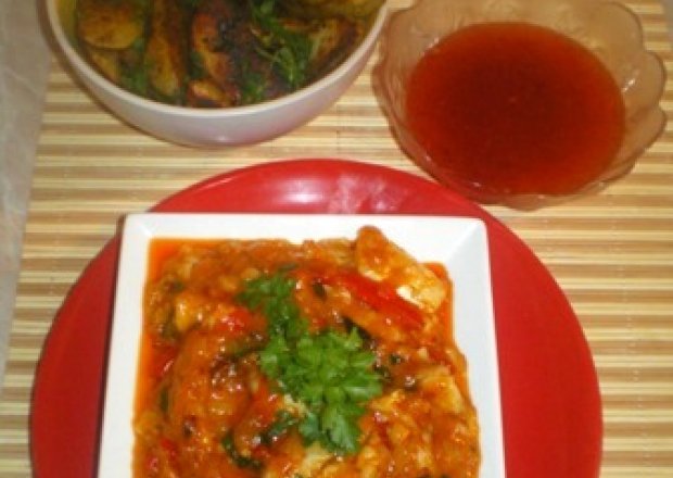 Fotografia przedstawiająca Rybne czerwone curry