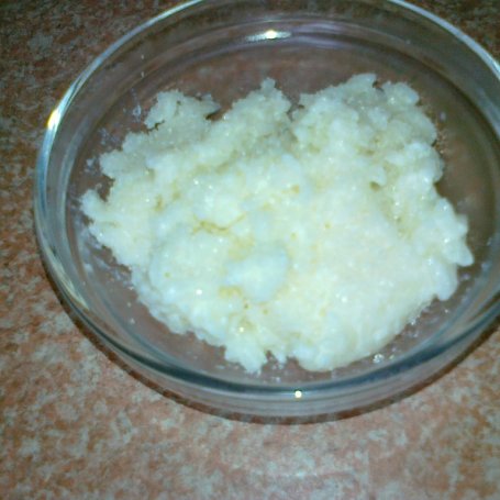Krok 2 - Ryż na mleku z cynamonem i tartym jabłkiem foto