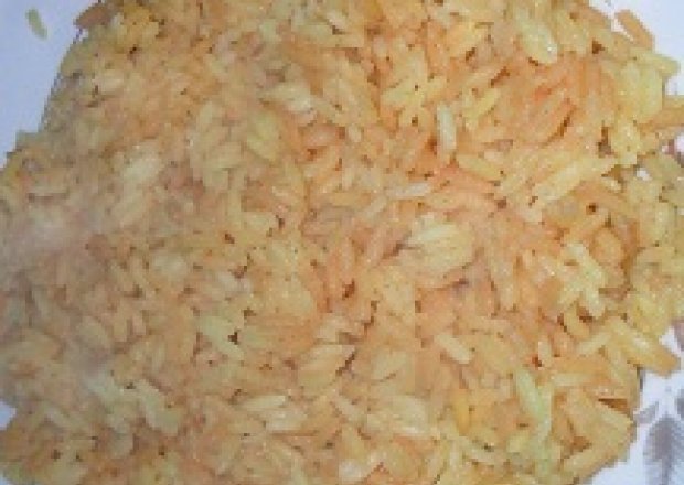 Fotografia przedstawiająca Ryż na pomarańczowo