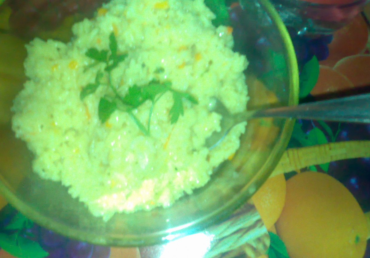 Ryż smażony z curry foto