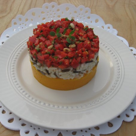 Krok 5 - Ryż z dyniowym puree i pikantną salsą foto