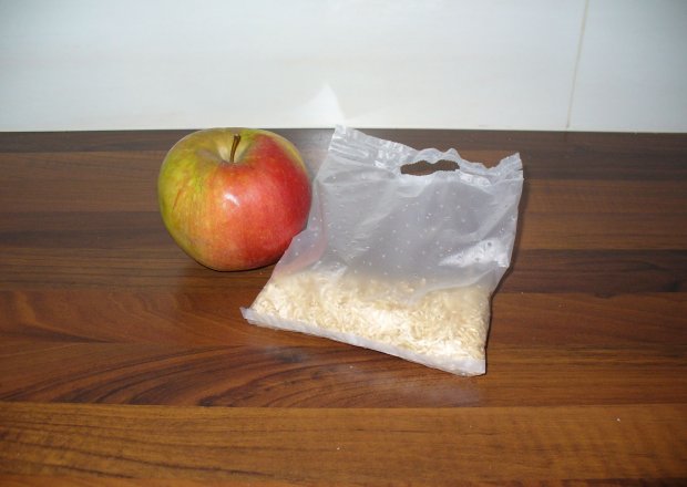 Fotografia przedstawiająca ryż z jabłkiem KM