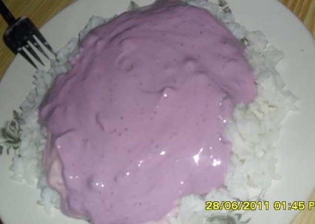 Fotografia przedstawiająca ryż z jogurtem.