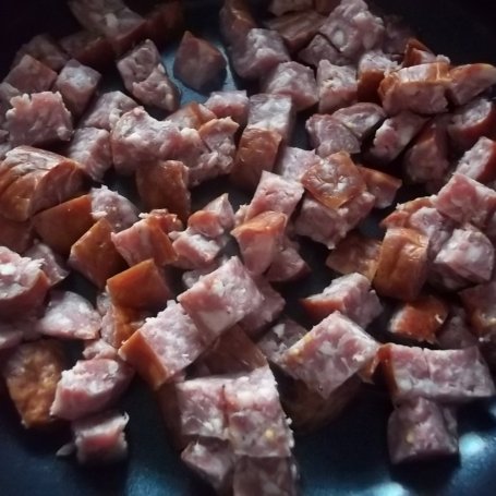 Krok 2 - Ryż z kiełbasą i cukinią foto