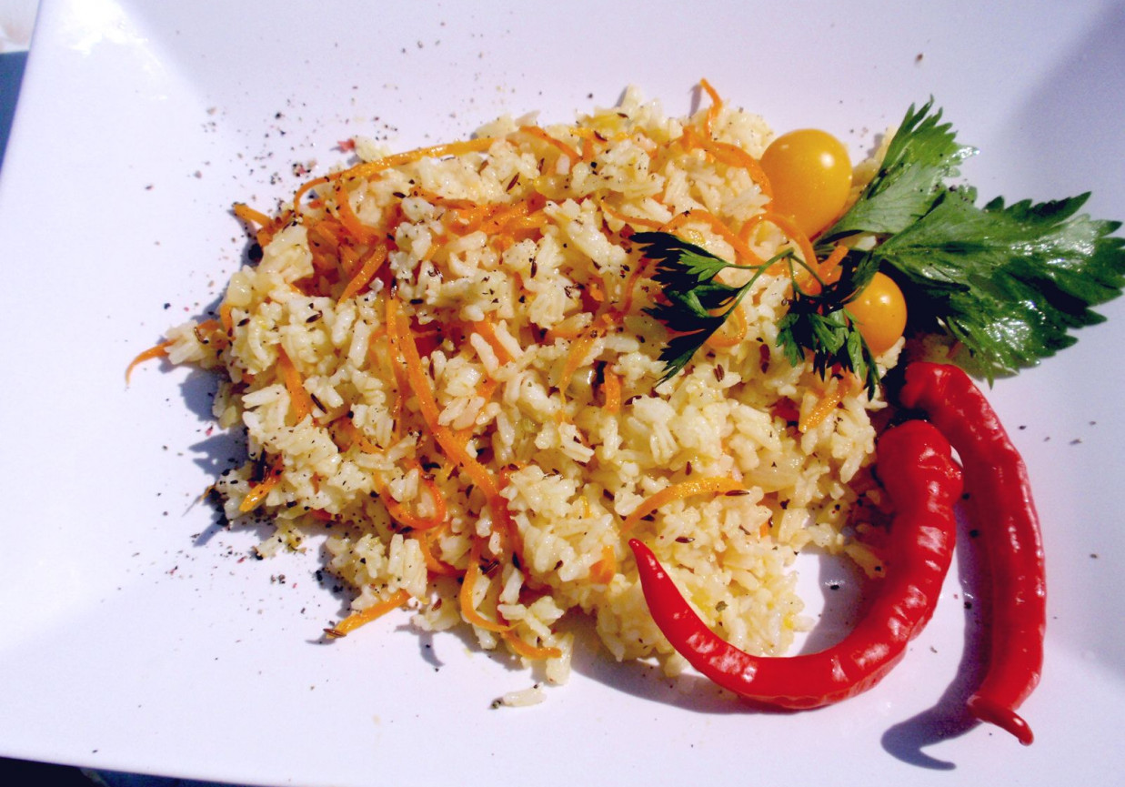 Ryż z kminkiem   i marchewką foto