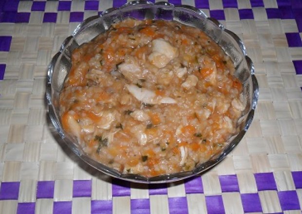 Fotografia przedstawiająca Ryż z mięsem i jarzynami