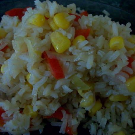 Krok 3 - ryż z papryką i nie tylko foto