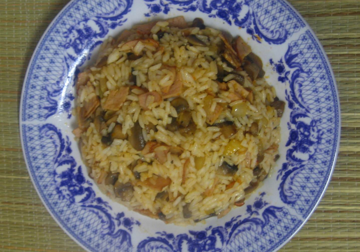 ryż z pieczarkami foto