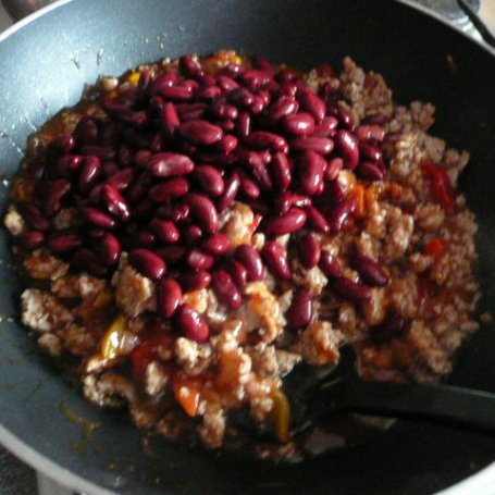 Krok 1 - Ryż z pikantnym sosem i z mięsem foto