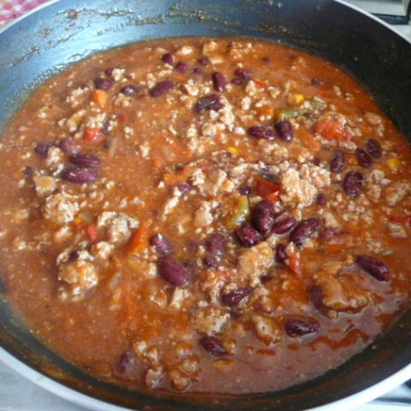 Krok 2 - Ryż z pikantnym sosem i z mięsem foto