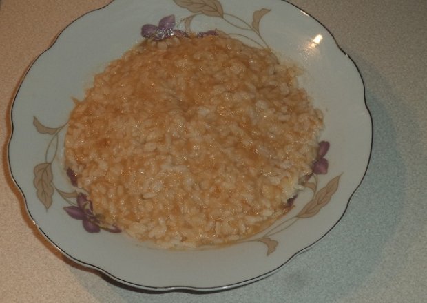 Fotografia przedstawiająca Ryż z przecierem jabłkowym lub śliwkowym