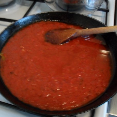 Krok 3 - Ryż z sosem pomidorowym po indyjsku foto