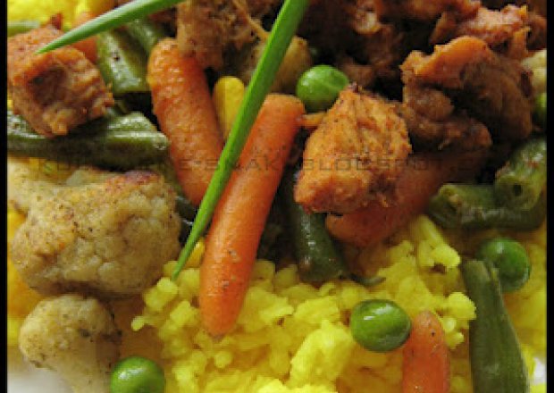 Fotografia przedstawiająca Ryż z warzywami i schabowym gyrosem