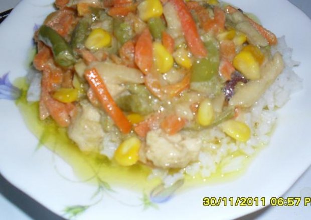 Fotografia przedstawiająca Ryż z warzywami