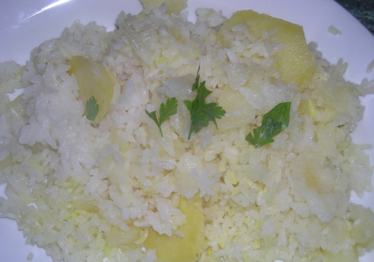 ryż z ziemniakami foto