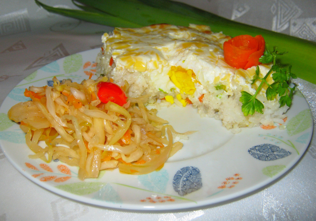 Ryż zapiekany z warzywami i niespodzianką foto