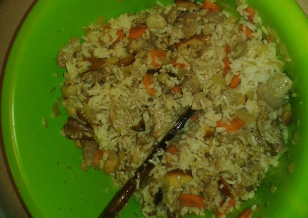 Fotografia przedstawiająca Ryż zapiekany z żołądkami drobiowymi