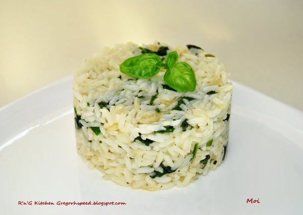 Fotografia przedstawiająca Ryż ze szpinakiem