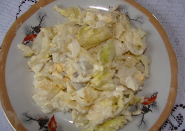 Fotografia przedstawiająca sałata z jajkiem
