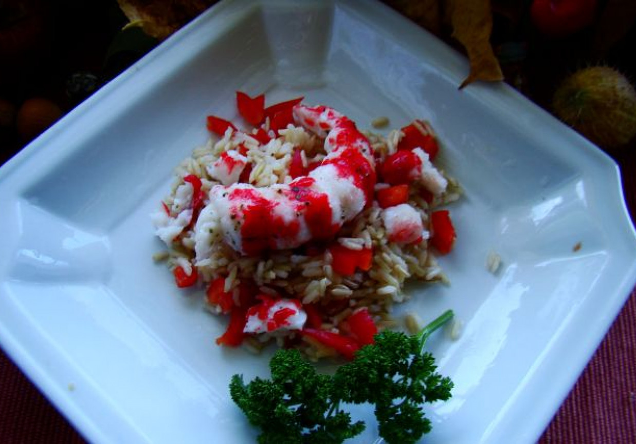 Sałatka krabowa z ryżem foto