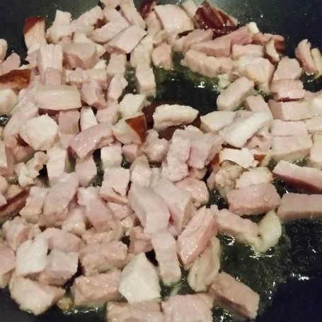 Krok 2 - Sałatka makaronowa z wiejską wędliną foto