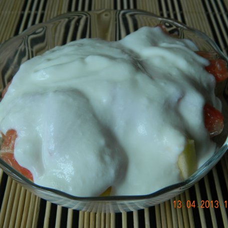 Krok 5 - Sałatka na jogurcie z otrębami granulowanymi foto