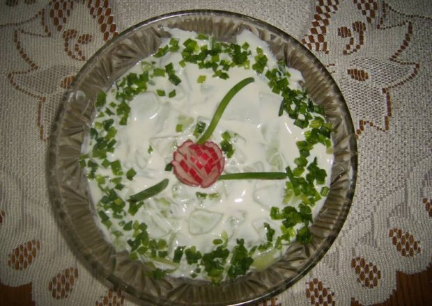 Fotografia przedstawiająca Sałatka ogórkowa