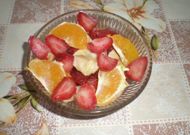 Fotografia przedstawiająca Sałatka owocowa